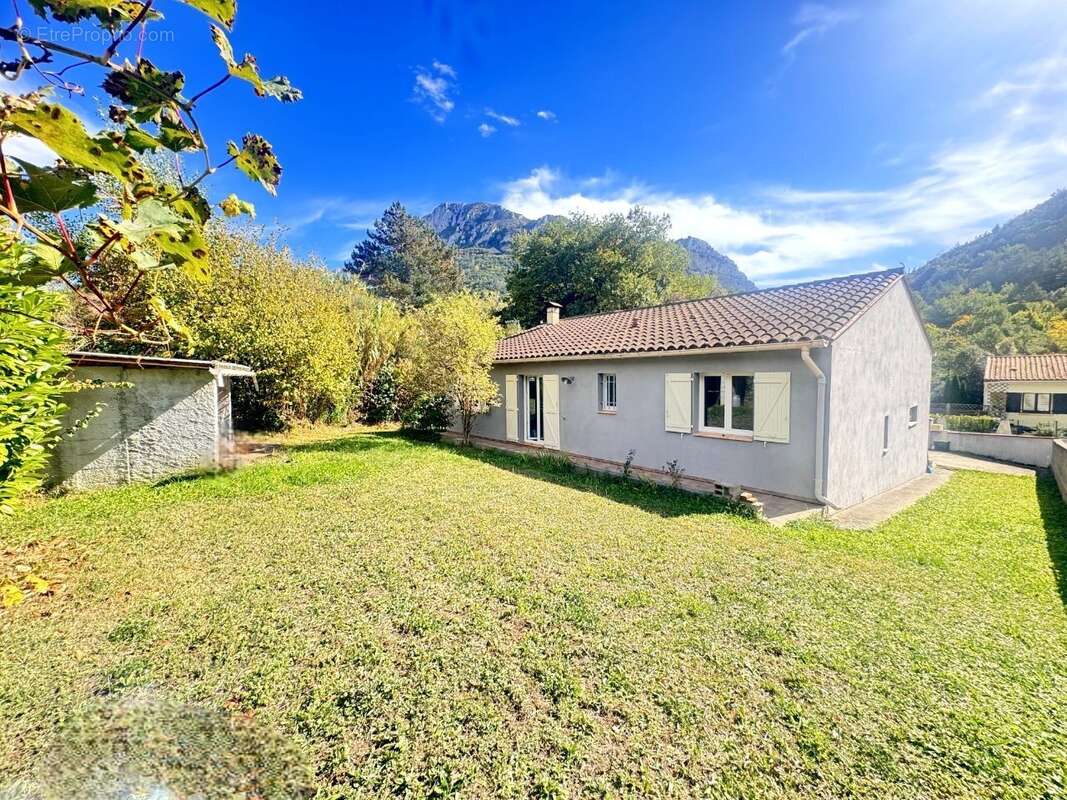 Villa plain pied 4f, 3 chambres avec terrasses, jardin et garage, emplacement calme - photo 4