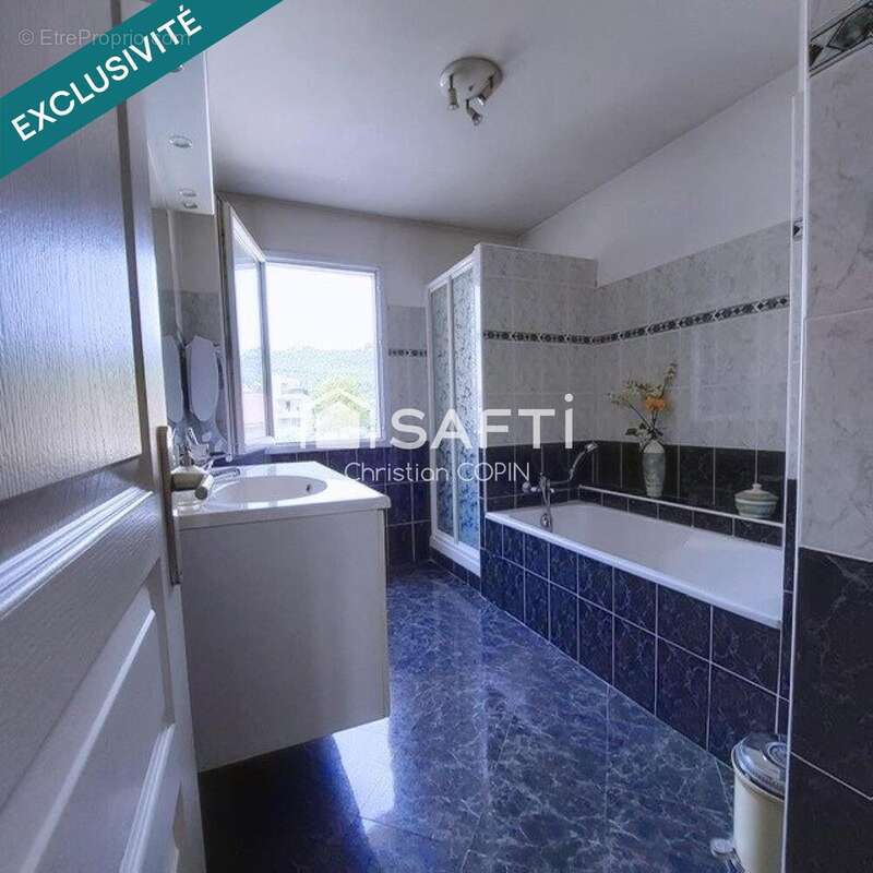 Photo 5 - Appartement à SIX-FOURS-LES-PLAGES