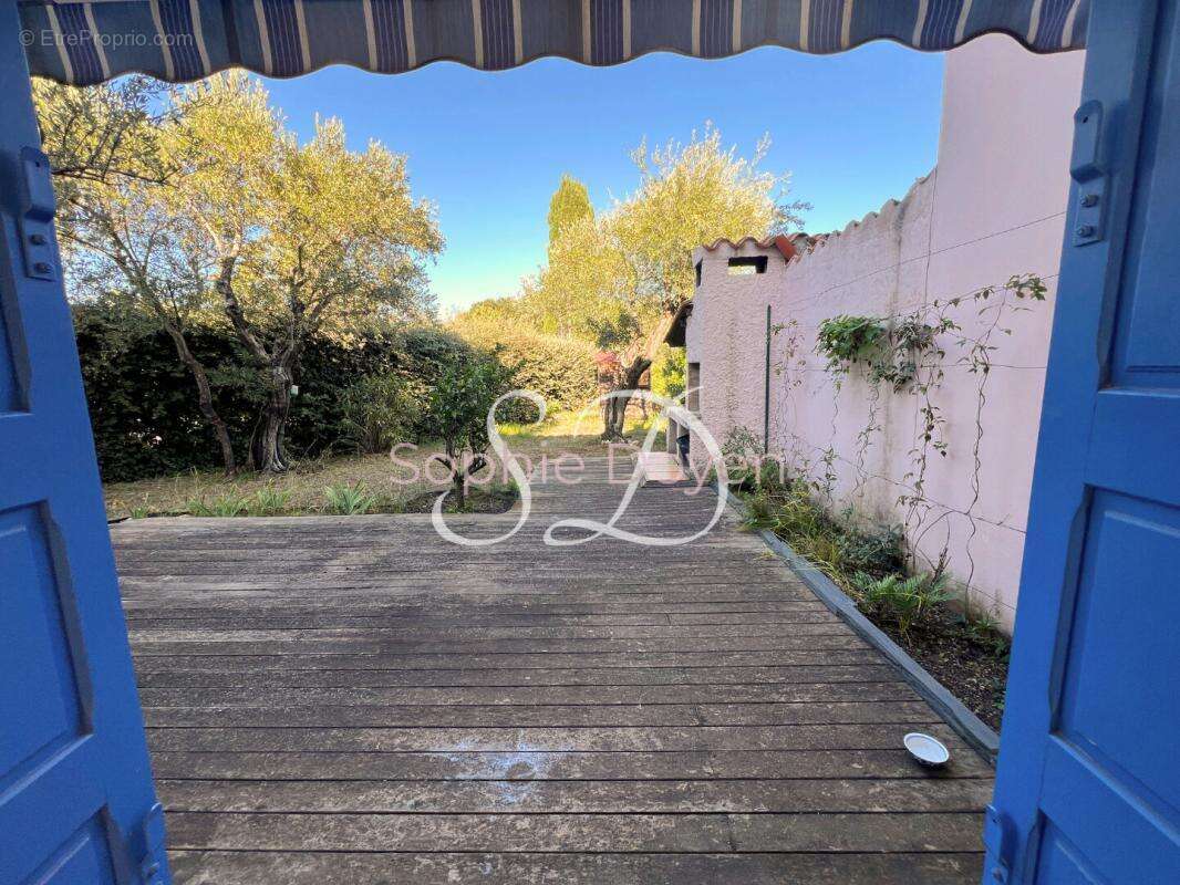 Maison à LAROQUE-DES-ALBERES