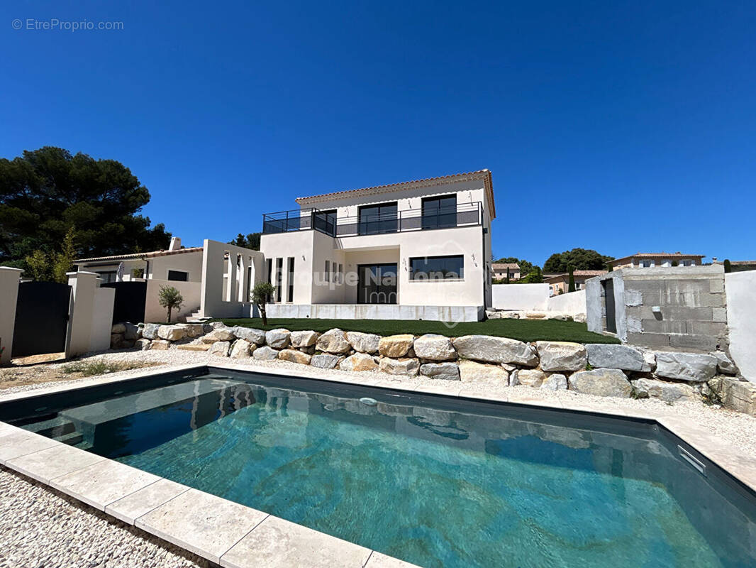 Maison à VAISON-LA-ROMAINE