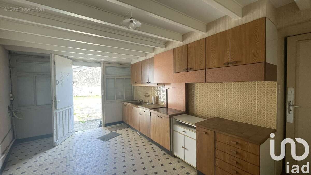 Maison 169 m² à Nere  - photo 4