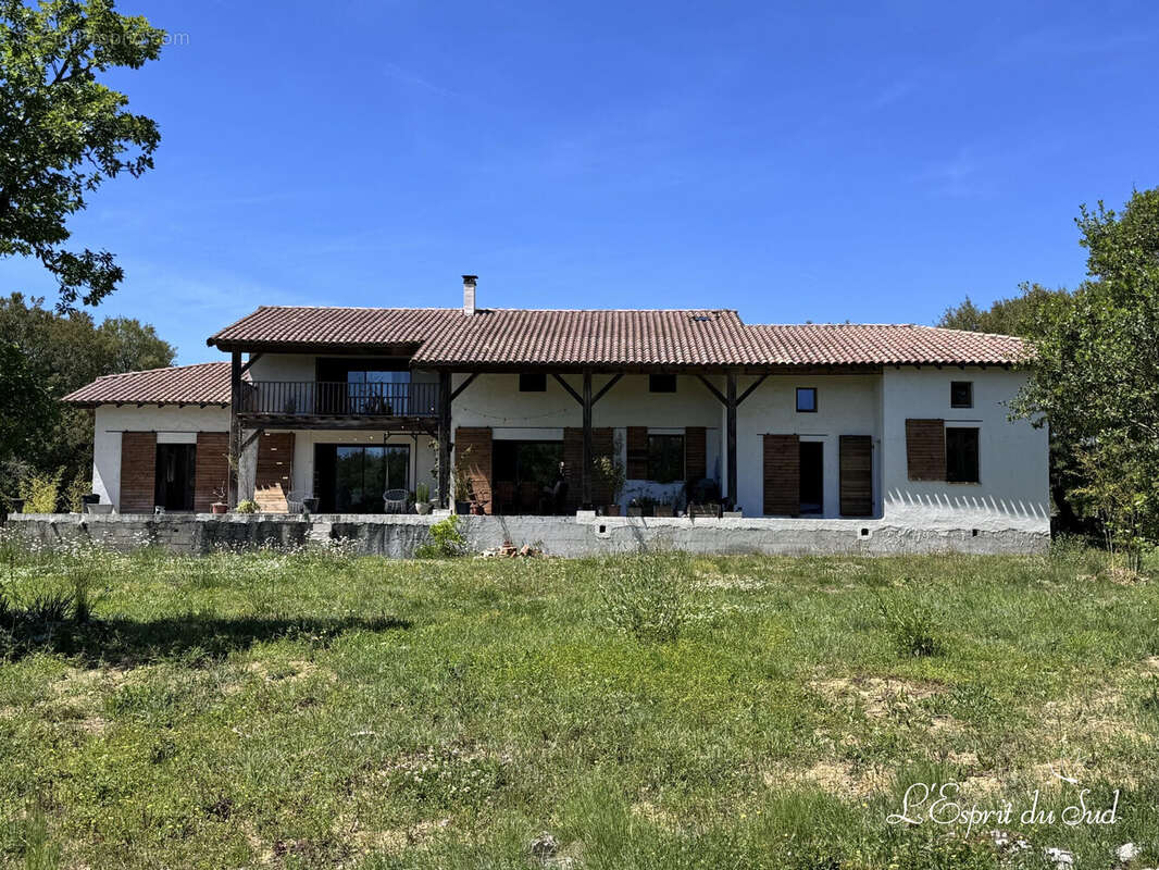 Maison à SAINT-ANTONIN-NOBLE-VAL