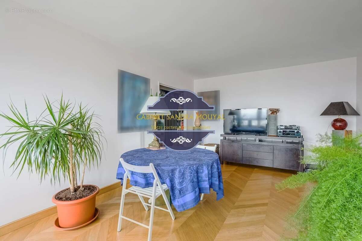 Appartement à PARIS-13E