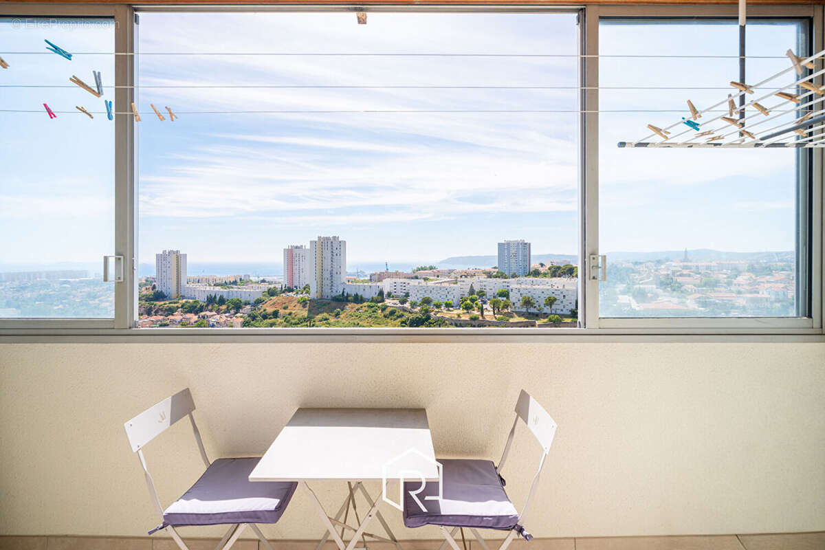 Appartement à MARSEILLE-15E