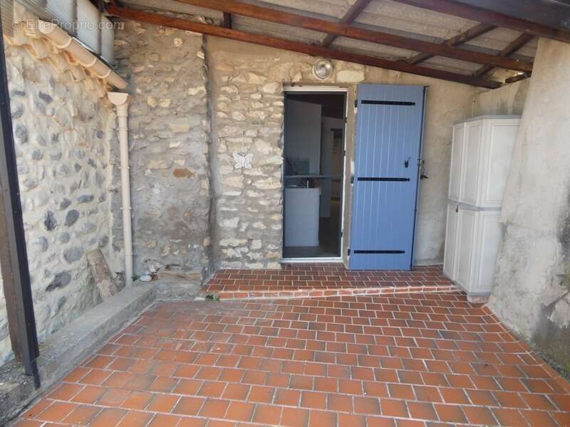 Maison à VOLONNE