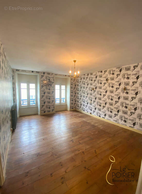 Appartement à LAMBALLE