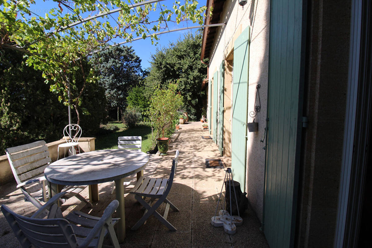 Maison à SAINT-MARTIN-DE-CRAU
