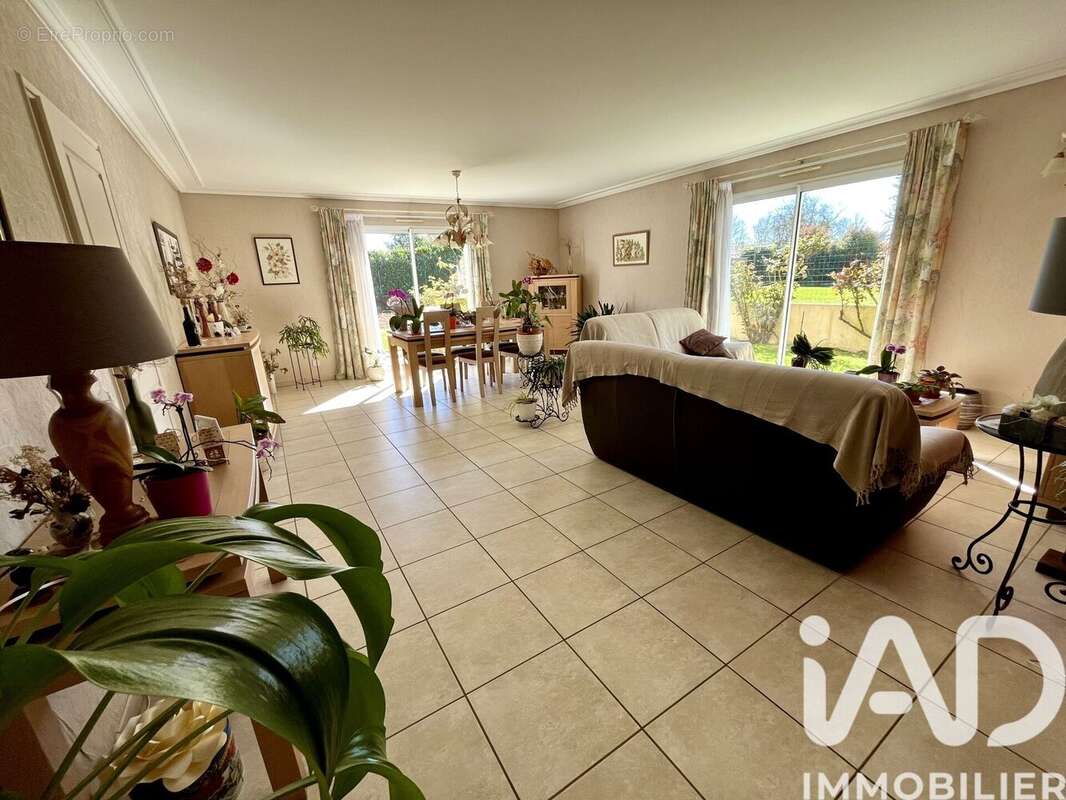 Photo 2 - Maison à LE POIRE-SUR-VIE