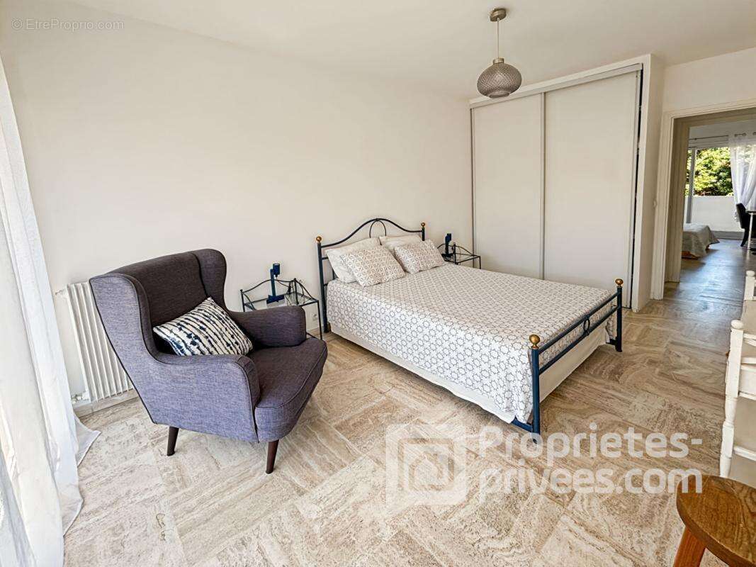 Appartement Juan Les Pins 3 pièces 70.85 m² - photo 8