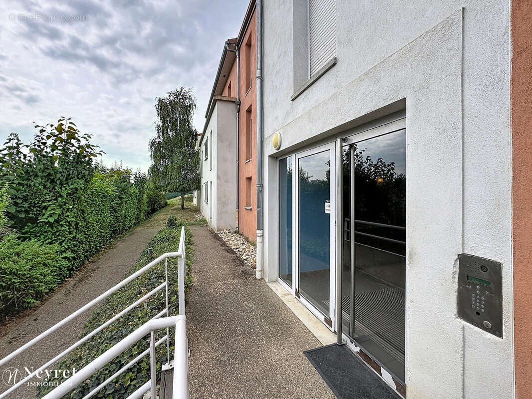 Studio - Proche métro - Idéal investissement locatif - photo 7