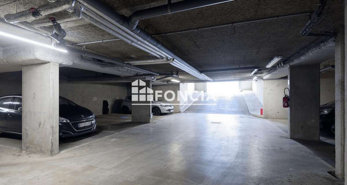 Appartement à CORBEIL-ESSONNES