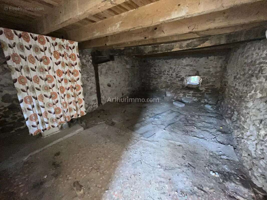 Maison à SEILLONNAZ