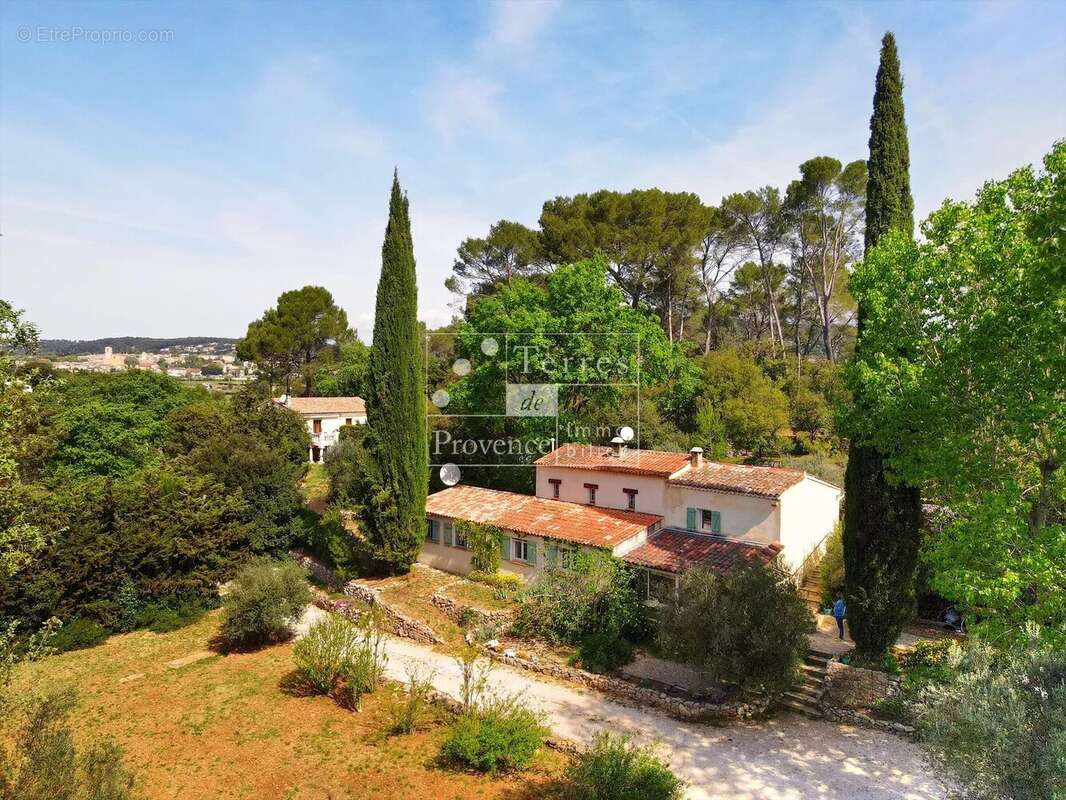 Maison à LORGUES