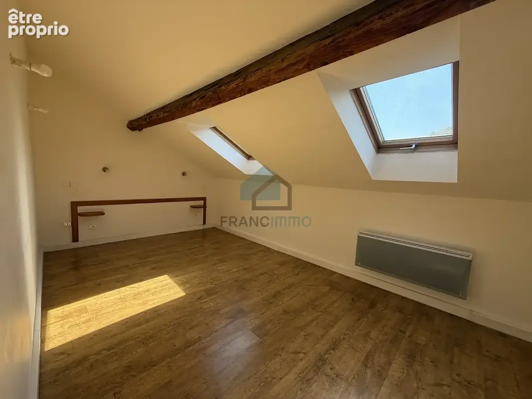 Saint-hippolyte - immeuble avec 4 appartements dont 3 loues - photo 13