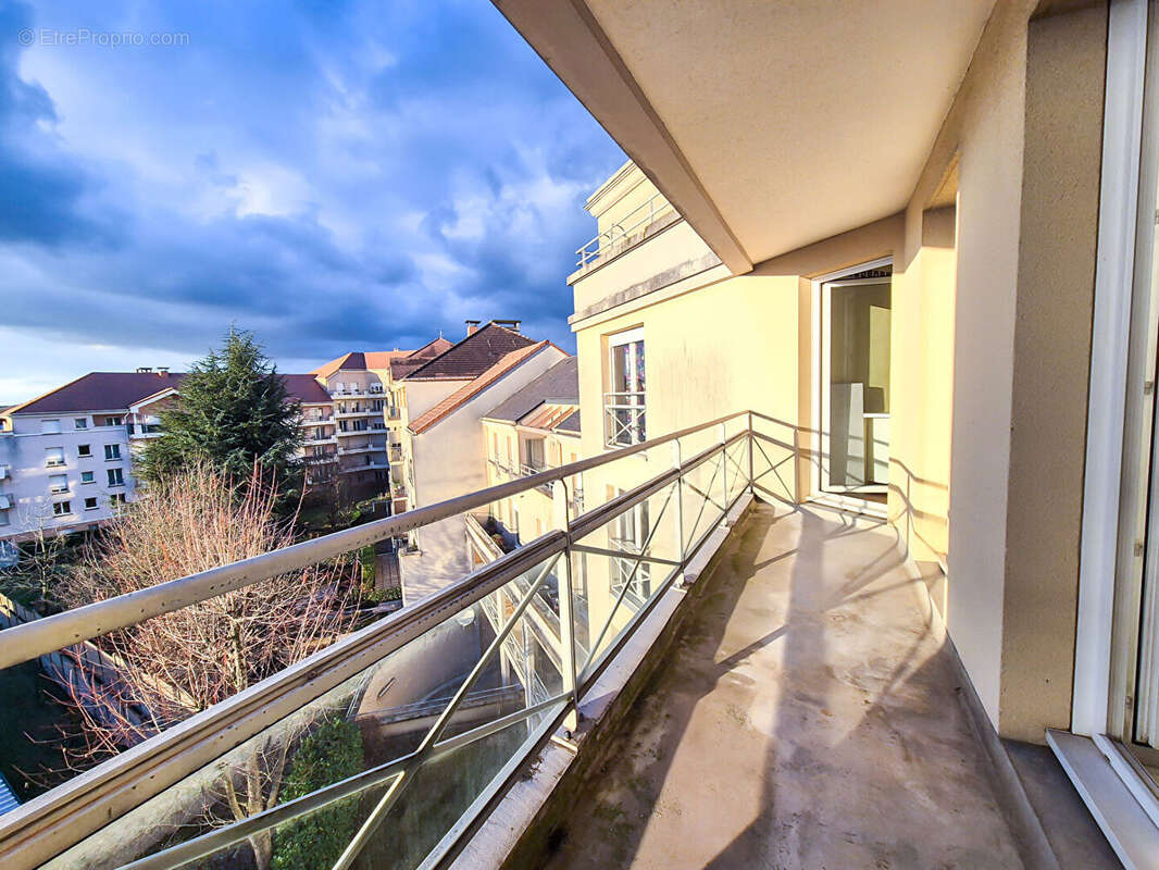 Appartement à MELUN