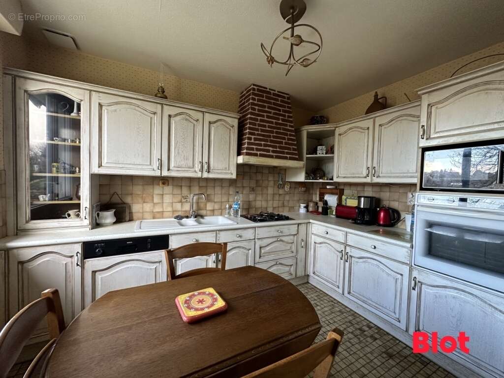 Maison à CHATEAUGIRON