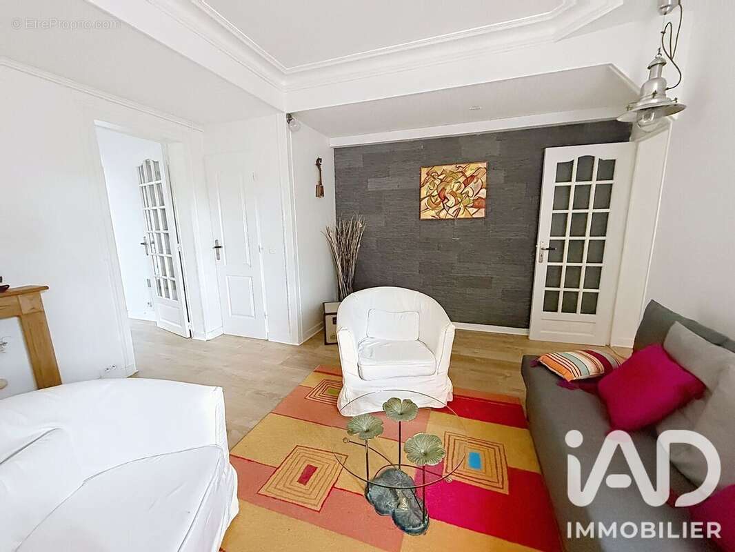 Appartement 51 m² à Saint-Cloud  - photo 4