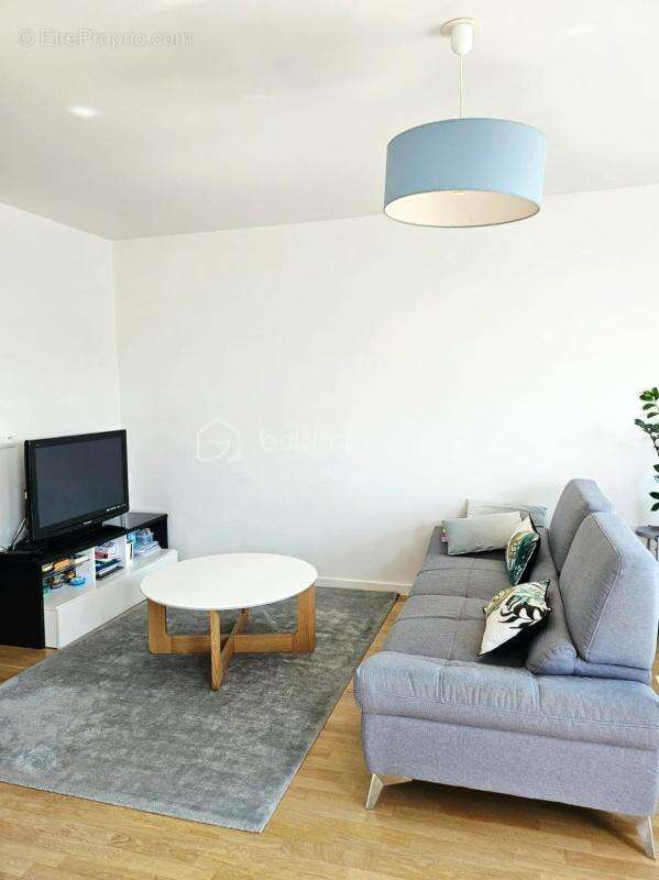 Appartement à NANTERRE