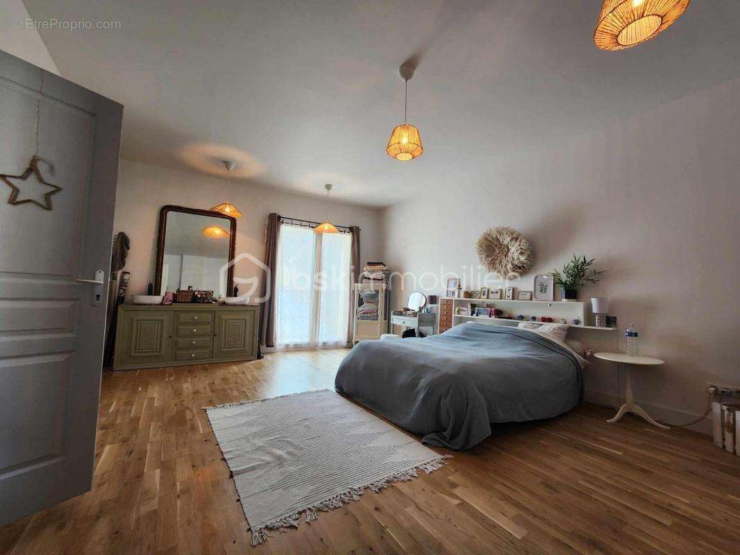Magnifique Maison d’Exception avec Confort Moderne et Charme de l’Ancien ! - photo 7