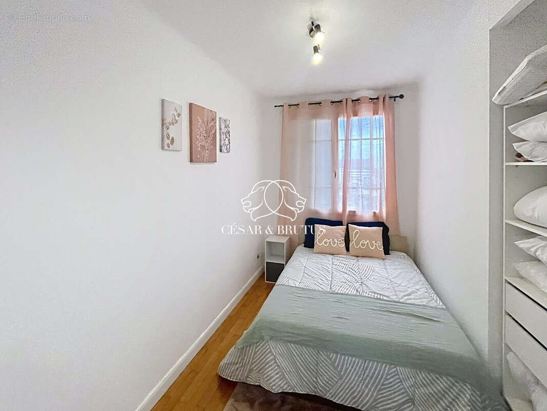 Appartement à LYON-8E