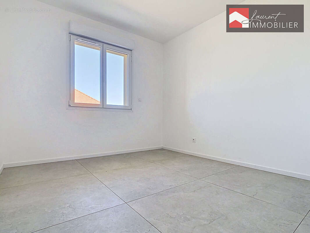 À vendre Villa neuve de plain-pied à BRUAILLES (71500) - photo 9