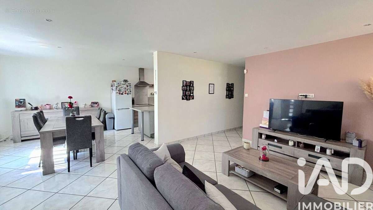 Photo 9 - Appartement à SAINT-CHAMOND