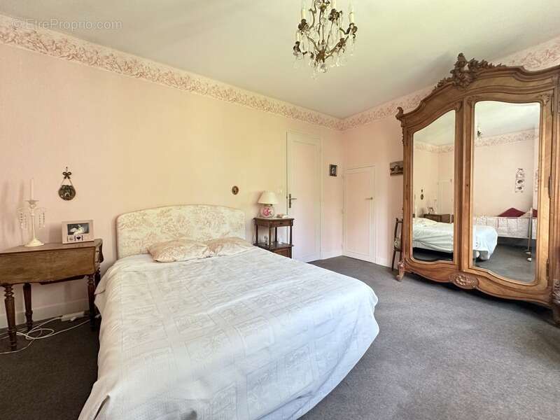 Maison à COURVILLE-SUR-EURE