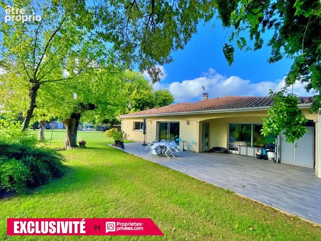 Maison Cadaujac 5 pièces 4 chambres 155 m2 jardin terrasse - photo 3