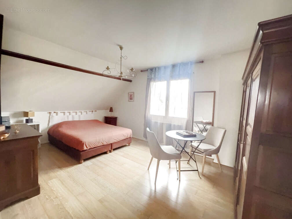 Maison à GOURNAY-SUR-MARNE