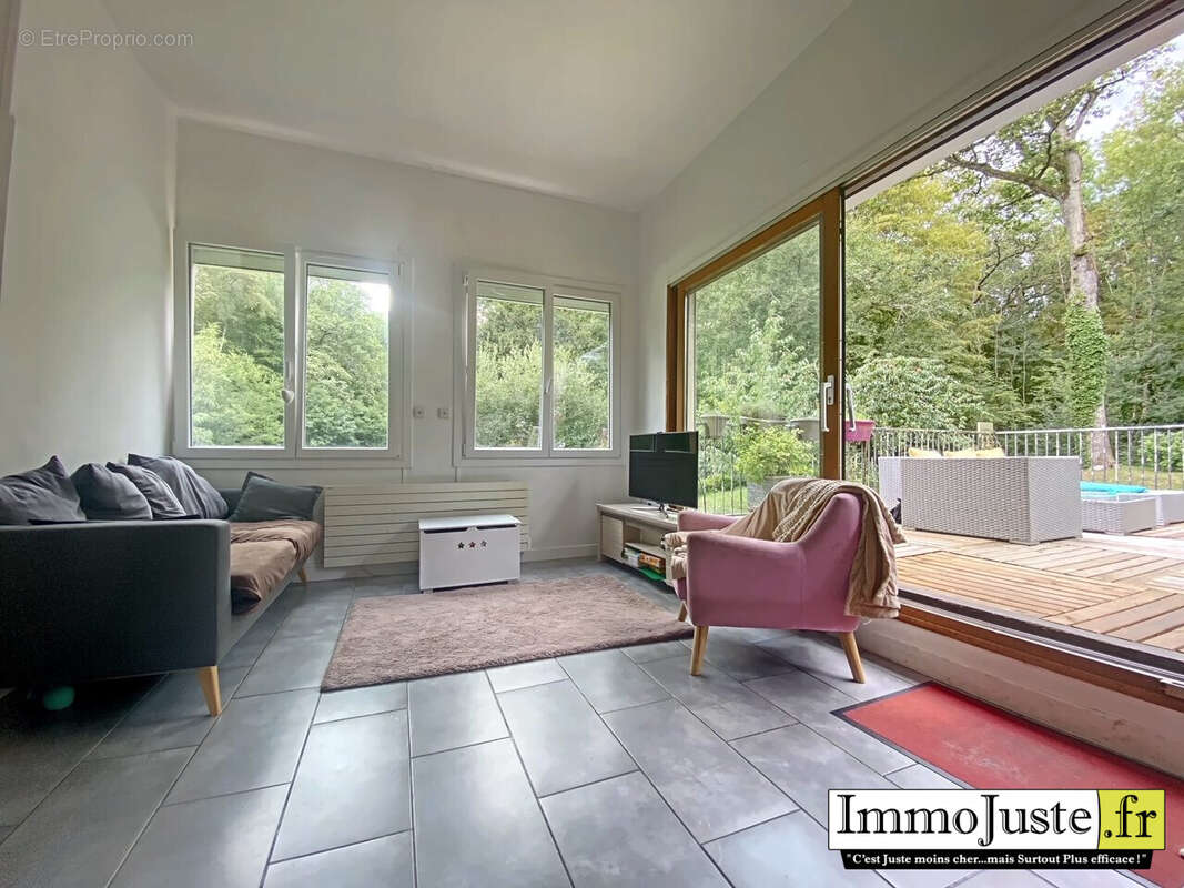 Appartement à AUFFARGIS