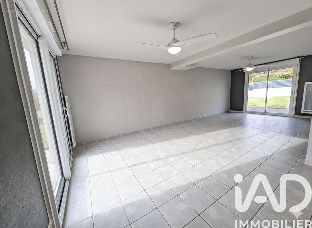 Photo 6 - Maison à PERNAY