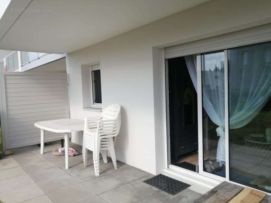 Appartement à SENE