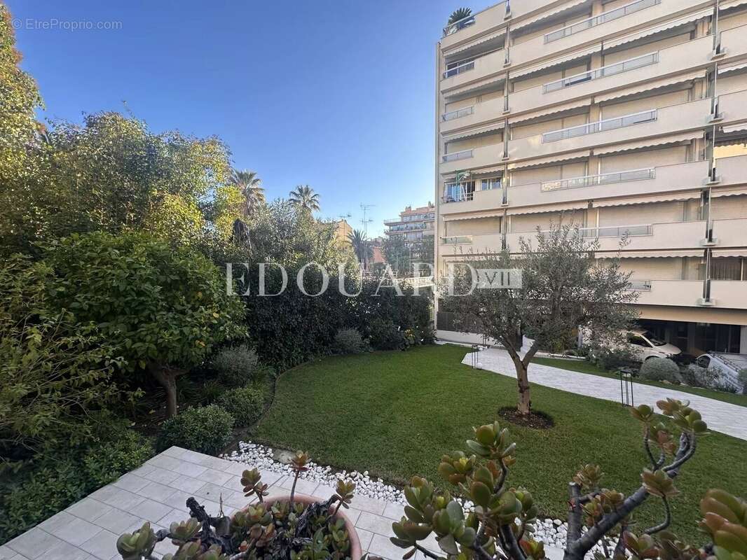 Appartement à MENTON