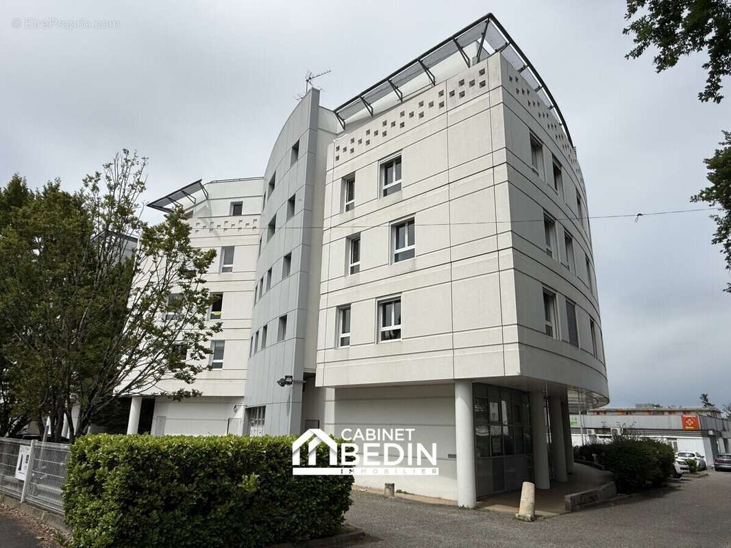 Appartement 58 m² à Pessac  - photo 6