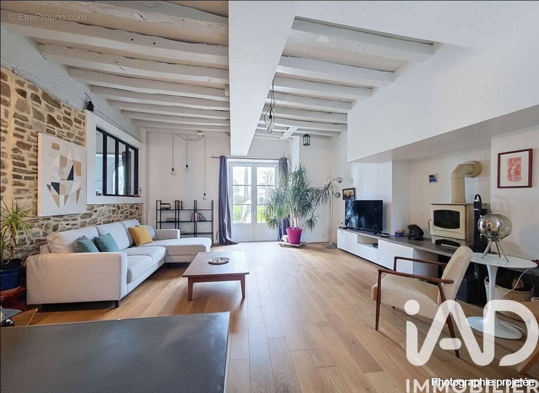 Maison 137 m² à Val-D'ize  - photo 2
