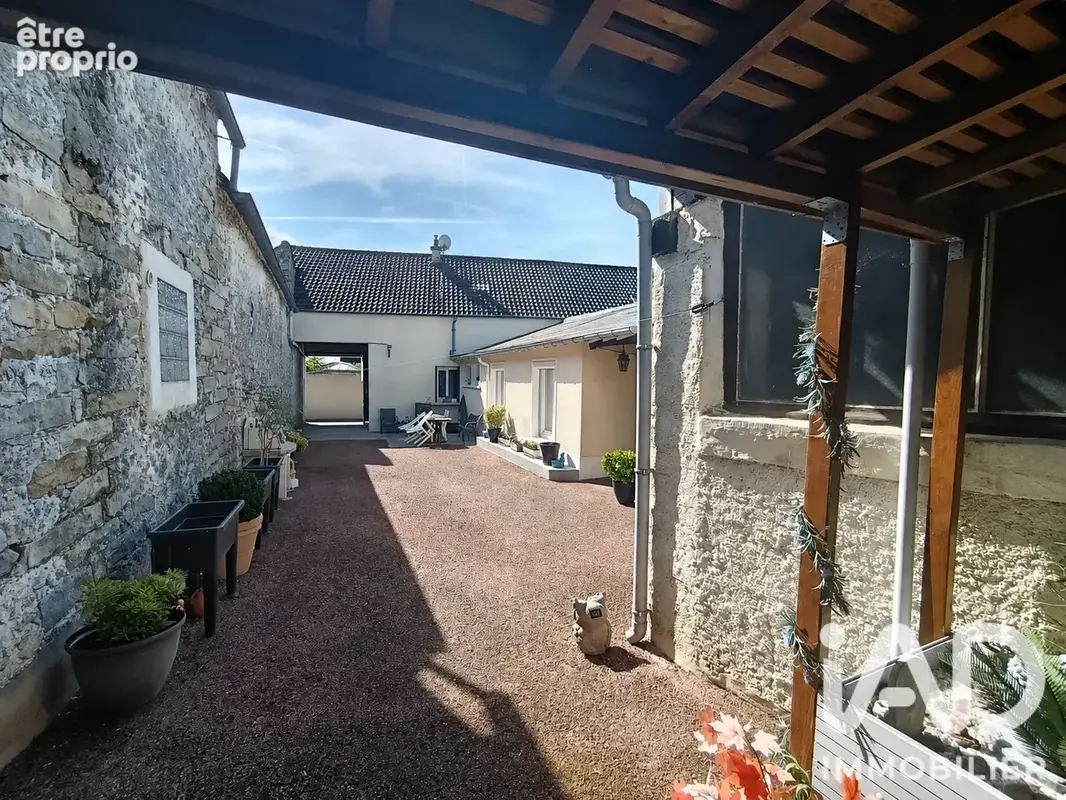 Photo 1 - Maison à LA CHAPELLE-LA-REINE