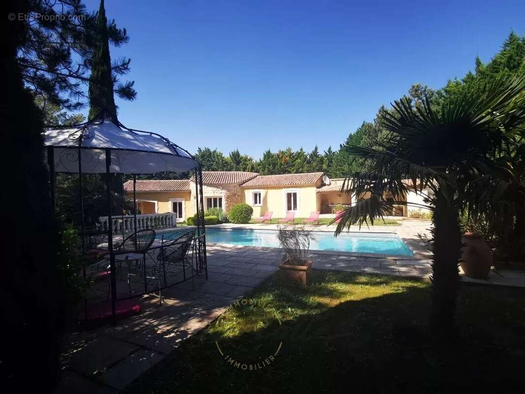 VILLA - 10570 - photo 25