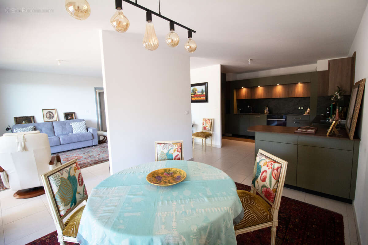 Appartement à NIMES