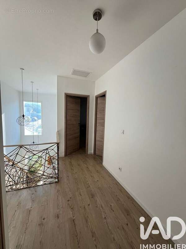 Maison 126 m² à Aumelas  - photo 9