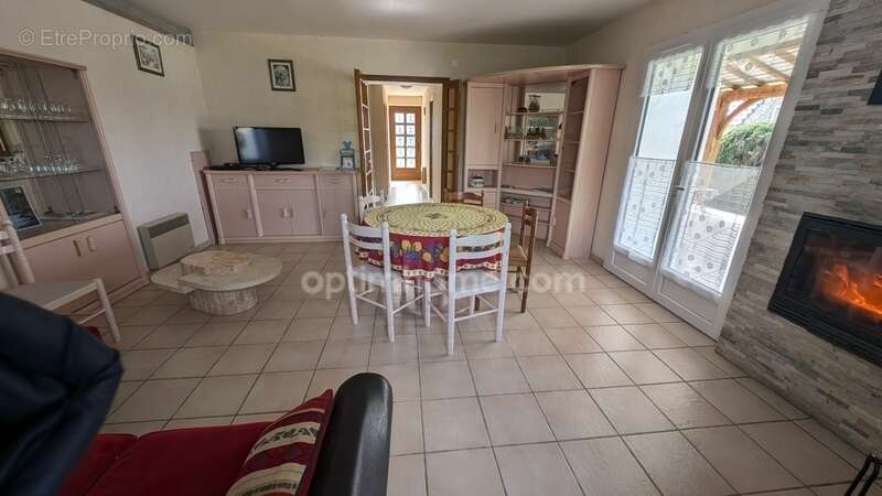 Maison à SAINT-MESMIN