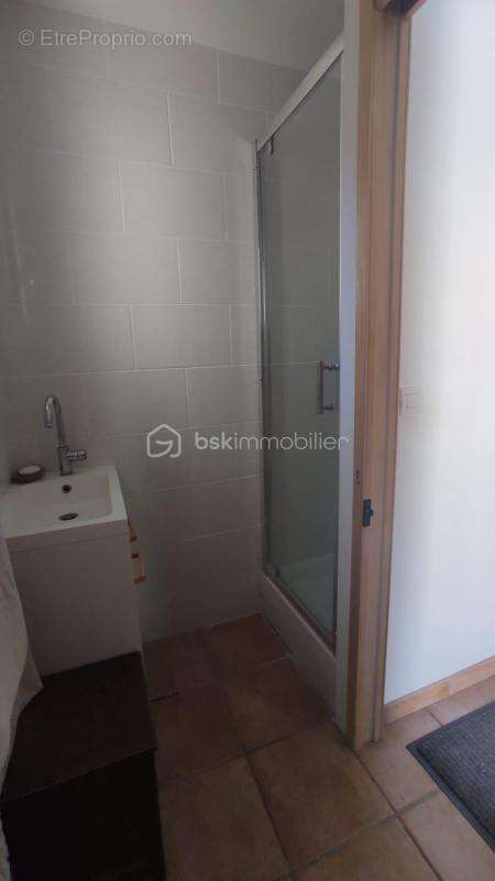 Sanary - maison - double sejour - 3 chambres - photo 10
