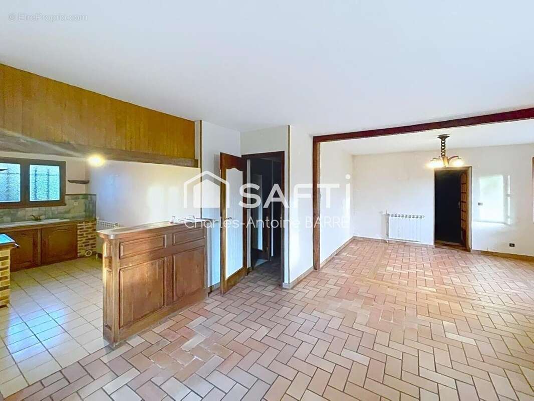 Photo 4 - Maison à LANTON