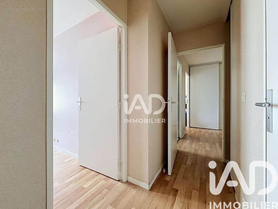 Photo 4 - Appartement à VELIZY-VILLACOUBLAY
