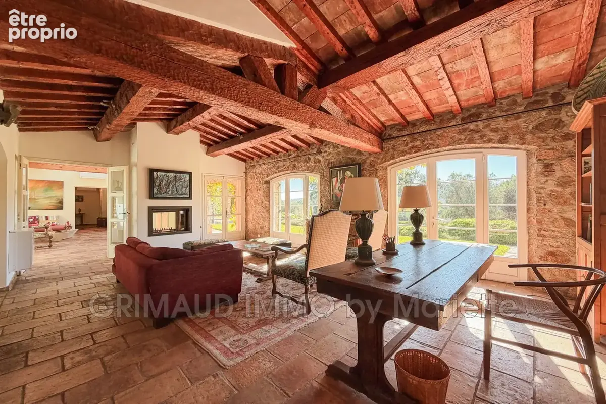 Maison 8 pièces 249 m² à vendre à Plan-De-La-Tour (83120) - photo 6