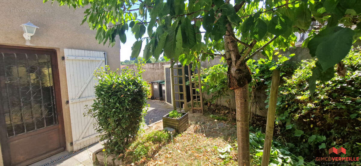 Maison à MONTIGNY-LES-CORMEILLES