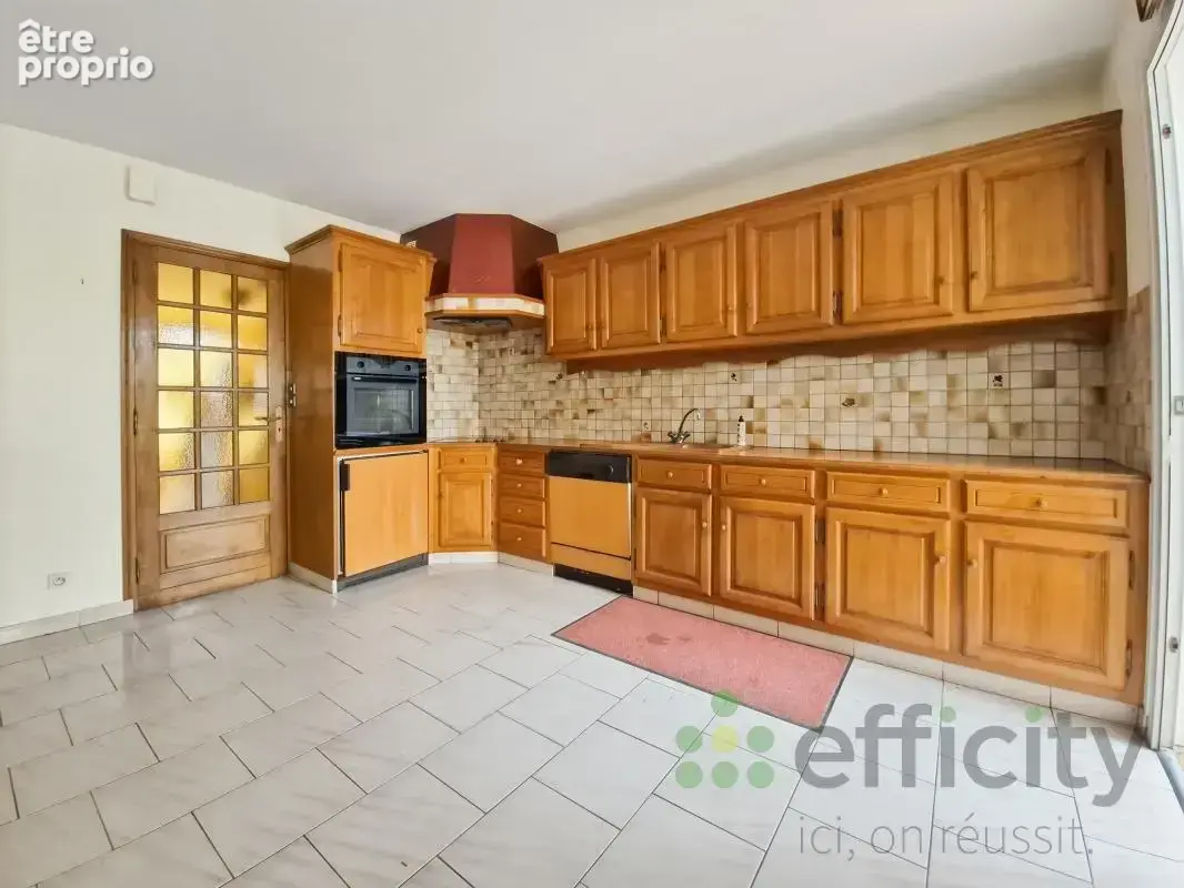 Maison 4 pièces 110 m² à vendre à Le Mans (72100) - photo 4