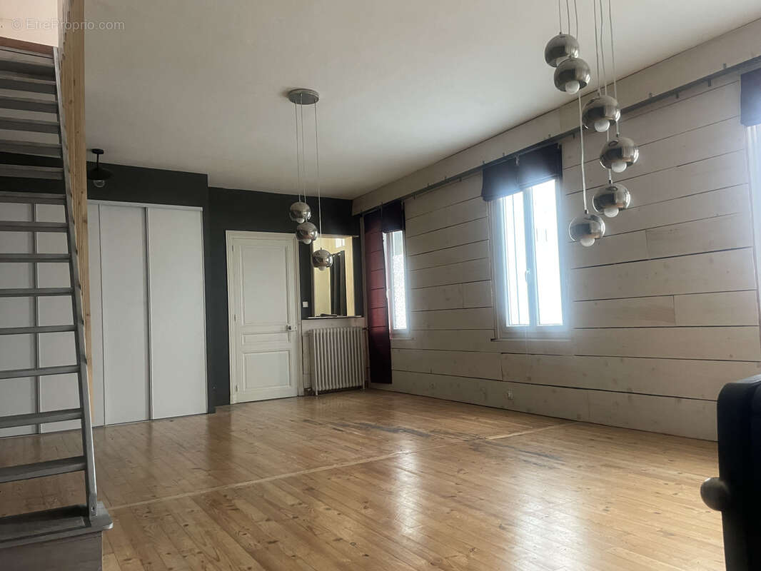 Appartement à ROANNE