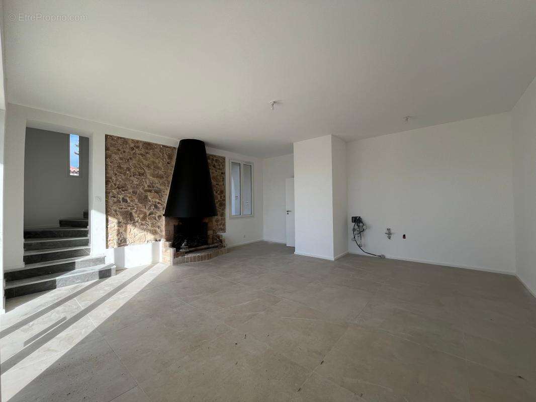 Appartement à LA GARDE