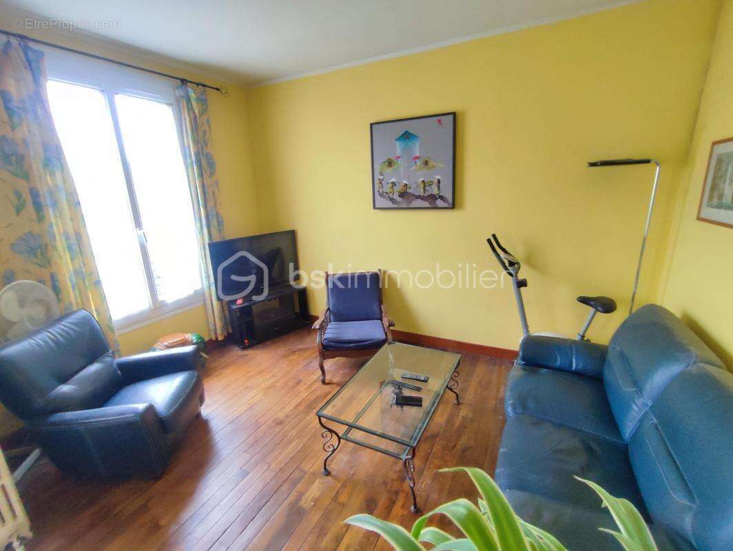 Maison à SAVIGNY-SUR-ORGE