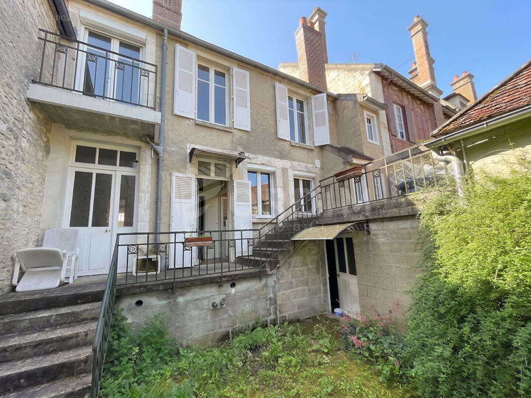 Maison à CHABLIS